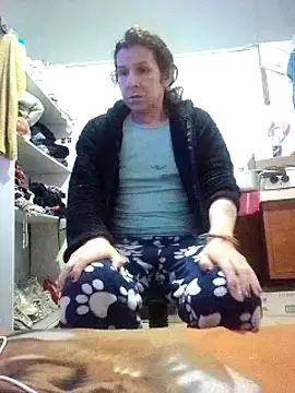 Cameron puppy online show from 03-12-25, 10:07