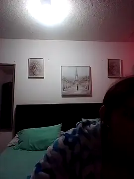 Cameron puppy online show from 09-16-25, 05:58