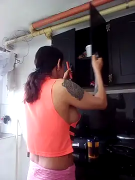 Cameron puppy online show from 11-20-25, 06:07