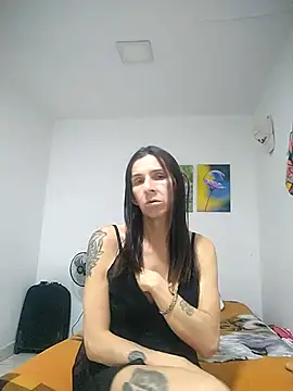 Snapshot of Cameron_puppy chatting on 06-26-26, 06:40 Cameron puppy online show from 06-26-26, 06:40