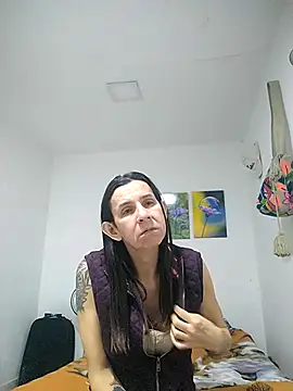 Snapshot of Cameron_puppy chatting on 08-02-26, 05:17 Cameron puppy online show from 08-02-26, 05:17