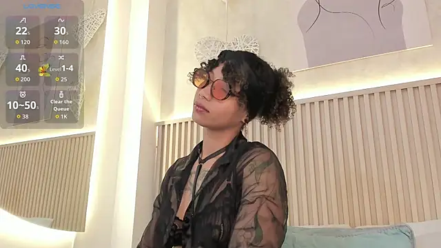 daiana curly online show from 05-04-26, 08:05