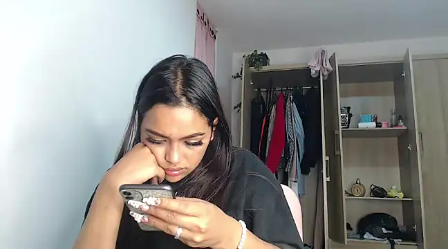 Snapshot of fairylatin222 chatting on 01-26-25, 11:08 fairylatin222 online show from 01-26-25, 11:08