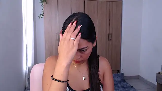 Snapshot of fairylatin222 chatting on 02-21-25, 04:26 fairylatin222 online show from 02-21-25, 04:26