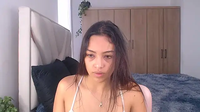 Snapshot of fairylatin222 chatting on 03-11-25, 05:35 fairylatin222 online show from 03-11-25, 05:35