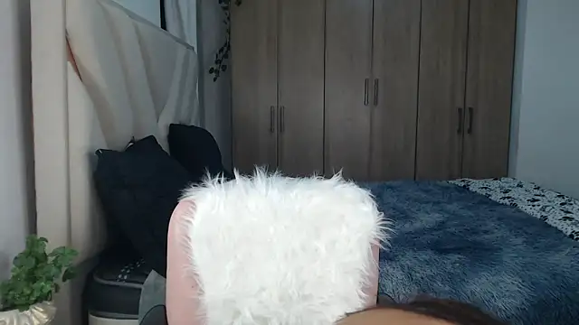 Snapshot of fairylatin222 chatting on 03-21-25, 09:56 fairylatin222 online show from 03-21-25, 09:56