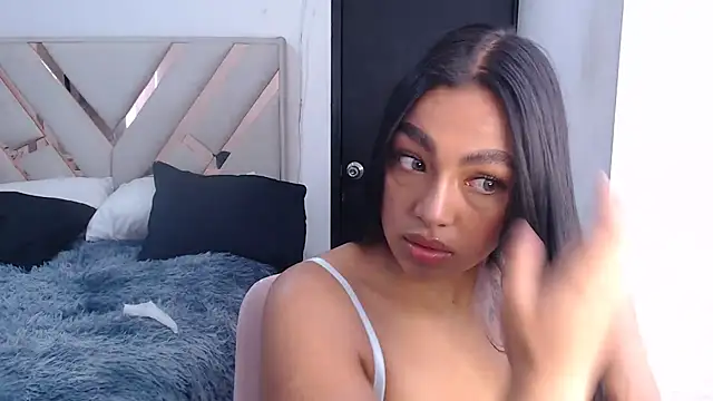 Snapshot of fairylatin222 chatting on 09-14-25, 12:04 fairylatin222 online show from 09-14-25, 12:04