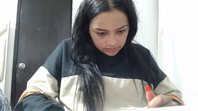 Snapshot of fairylatin222 chatting on 10-02-25, 11:45 fairylatin222 online show from 10-02-25, 11:45