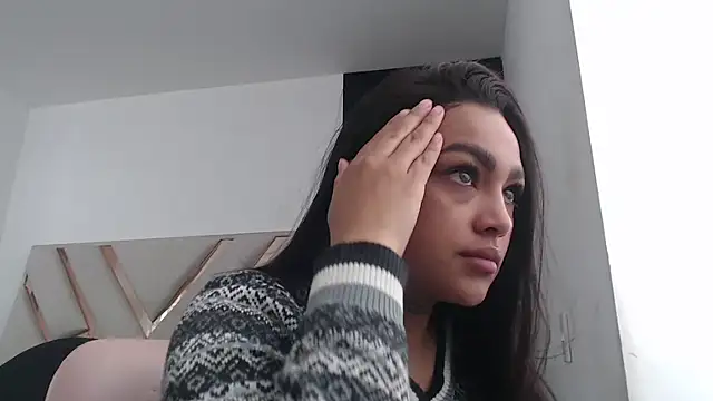 Snapshot of fairylatin222 chatting on 11-14-25, 01:21 fairylatin222 online show from 11-14-25, 01:21