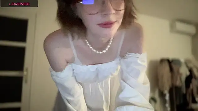 Snapshot of ms_christiana chatting on 11-03-25, 10:10 ms christiana online show from 11-03-25, 10:10