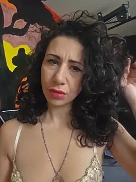 Snapshot of Concy_de_ chatting on 01-17-26, 08:56 Concy de online show from 01-17-26, 08:56