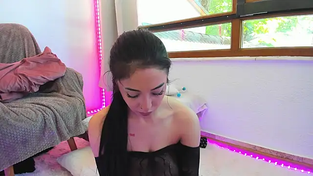 Awesome Jolie online show from 05-16-26, 08:22