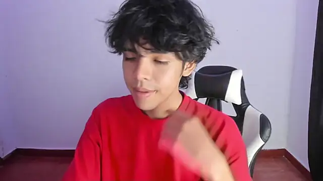 Snapshot of Alan26_ chatting on 02-27-25, 03:36 Alan26 online show from 02-27-25, 03:36