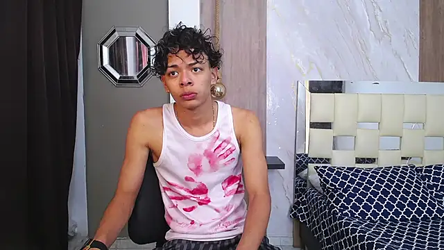 Snapshot of Harry_jhonsson chatting on 11-04-25, 08:52 Harry jhonsson online show from 11-04-25, 08:52