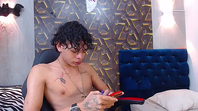 Snapshot of Harry_jhonsson chatting on 11-10-25, 10:31 Harry jhonsson online show from 11-10-25, 10:31