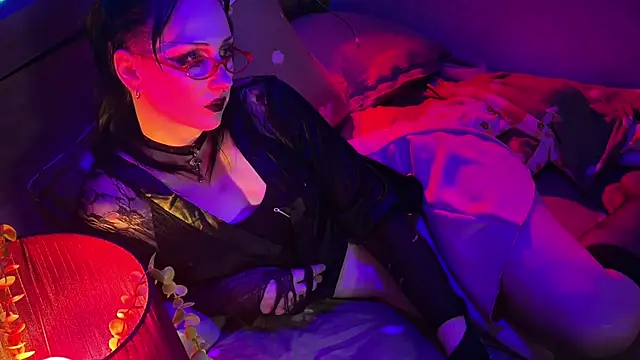 Rory Pink online show from 05-16-26, 03:25