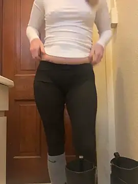 Snapshot of yanks28@xh chatting on 01-31-25, 05:53 yanks28xh online show from 01-31-25, 05:53