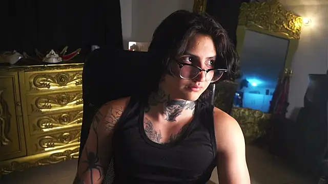 dantecoppolaa  online show from 01-31-25, 02:48