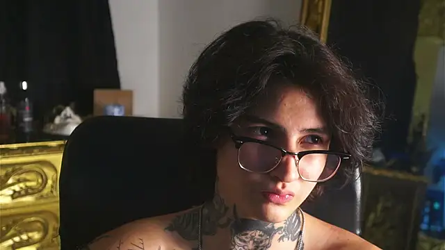 dantecoppolaa  online show from 02-20-25, 01:57