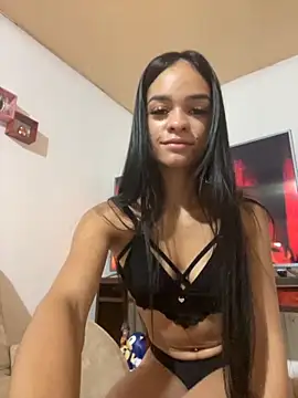 Snapshot of stefany520 chatting on 10-13-25, 04:45 stefany520 online show from 10-13-25, 04:45