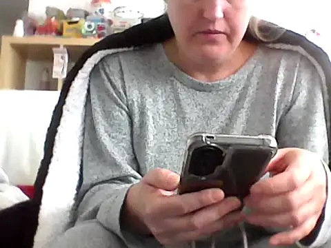 Snapshot of DragoneSFR chatting on 02-24-25, 10:48 DragoneSFR online show from 02-24-25, 10:48