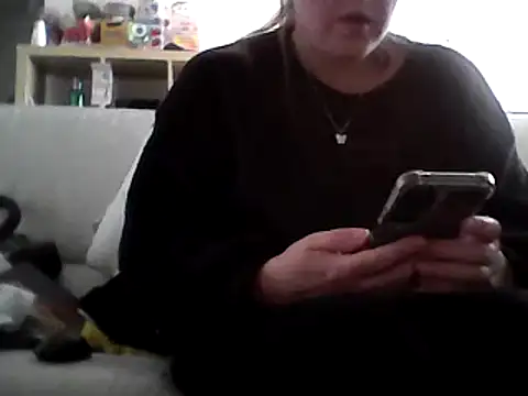 Snapshot of DragoneSFR chatting on 03-06-25, 07:25 DragoneSFR online show from 03-06-25, 07:25