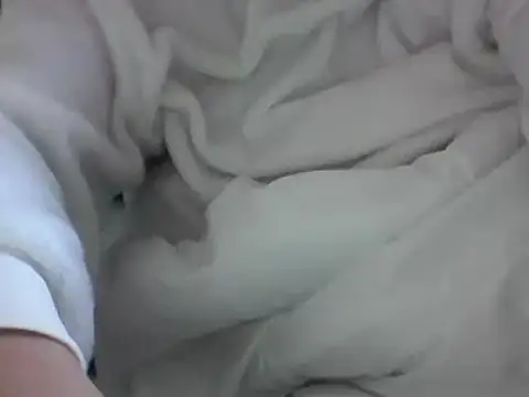 Snapshot of DragoneSFR chatting on 03-07-25, 07:08 DragoneSFR online show from 03-07-25, 07:08