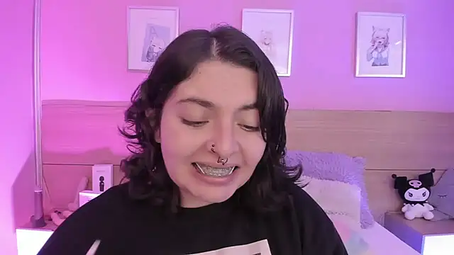 Sachi Meow online show from 02-12-25, 11:51