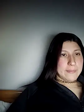 Snapshot of has_Zky chatting on 02-06-26, 04:17 has Zky online show from 02-06-26, 04:17