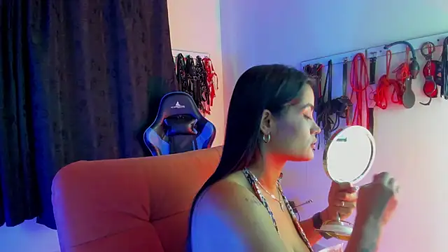 Snapshot of scarlet-kennedy98 chatting on 10-01-25, 09:21 scarlet-kennedy98 online show from 10-01-25, 09:21