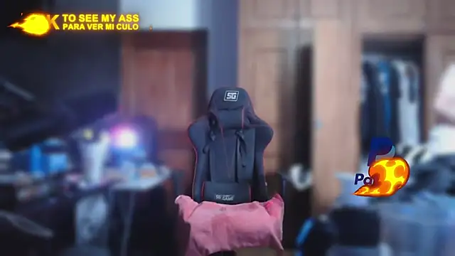 XxEnderxX online show from 03-19-26, 06:45