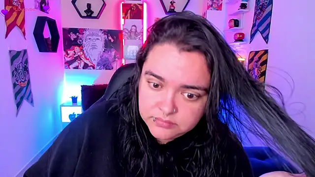 Luise Meyrink online show from 12-14-24, 03:18