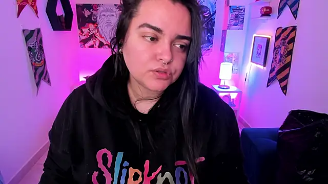 Luise Meyrink online show from 12-20-24, 03:14