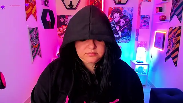 Luise Meyrink online show from 12-31-24, 02:29