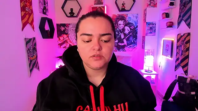 Luise Meyrink online show from 02-01-25, 02:05