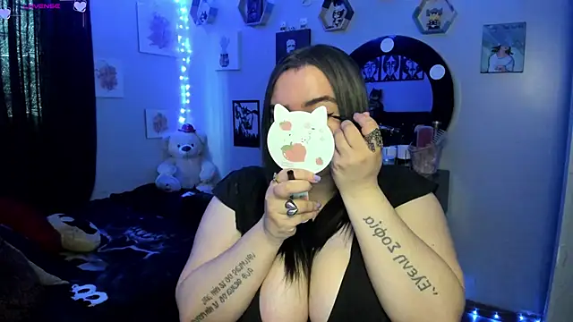 Luise Meyrink online show from 02-23-25, 10:20