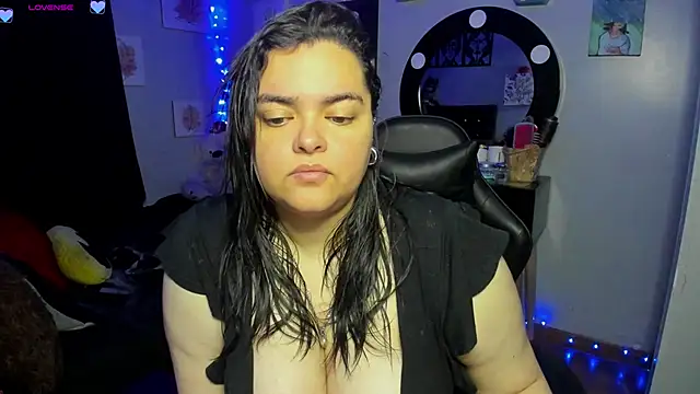 Luise Meyrink online show from 02-26-25, 03:21