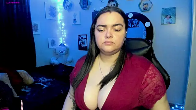 Luise Meyrink online show from 02-27-25, 04:09