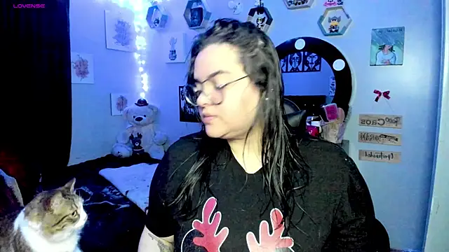 Luise Meyrink online show from 03-02-25, 03:34