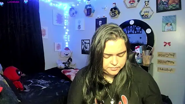 Luise Meyrink online show from 03-21-25, 04:17