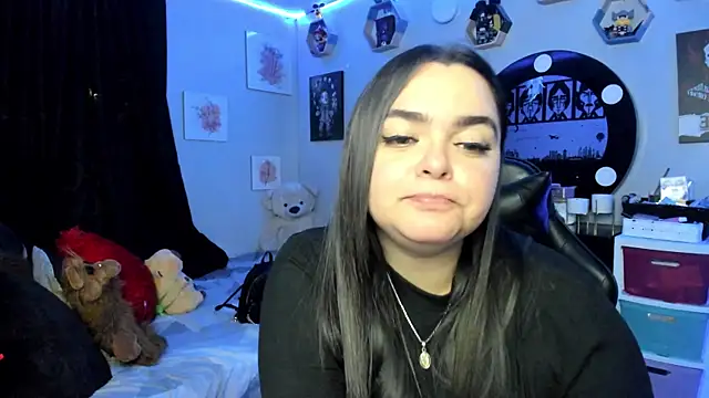 Luise Meyrink online show from 10-26-25, 03:12