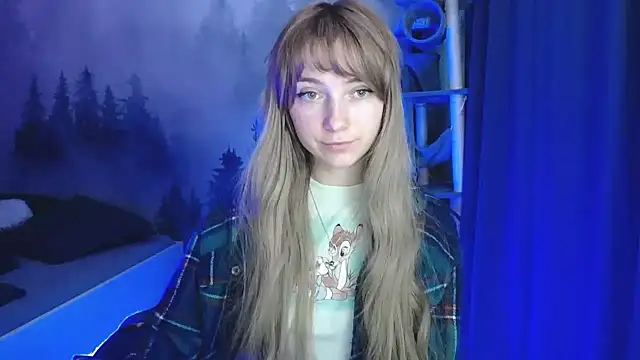 LuciaYoung online show from 12-16-24, 10:29