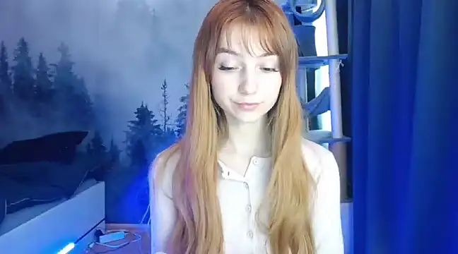LuciaYoung online show from 01-02-25, 10:26