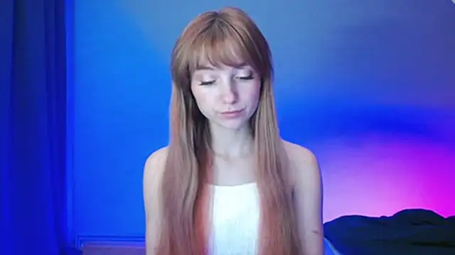LuciaYoung online show from 01-12-25, 07:10