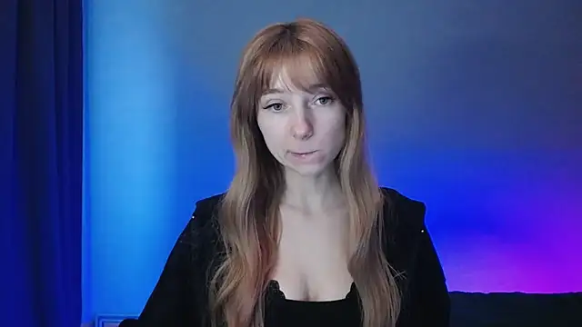 LuciaYoung online show from 01-14-25, 06:24