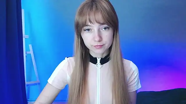 LuciaYoung online show from 01-17-25, 07:30