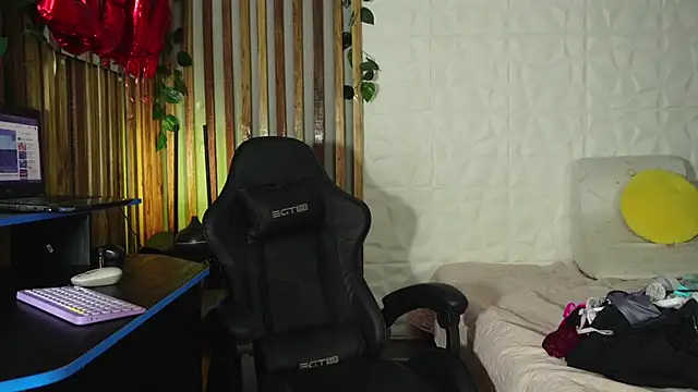 Snapshot of argiee_taylorxs2 chatting on 02-01-25, 03:19 argiee taylorxs2 online show from 02-01-25, 03:19