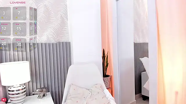 Snapshot of Sally_Azmani_ chatting on 11-05-25, 12:38 Sally Azmani online show from 11-05-25, 12:38