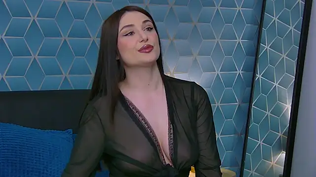 KassieWeins online show from 06-14-26, 06:54