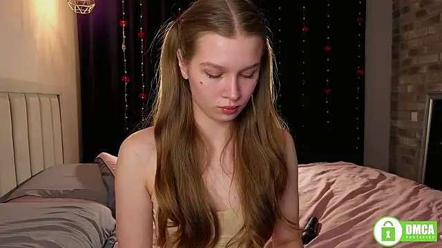 CutieBeauty online show from 02-17-26, 03:29